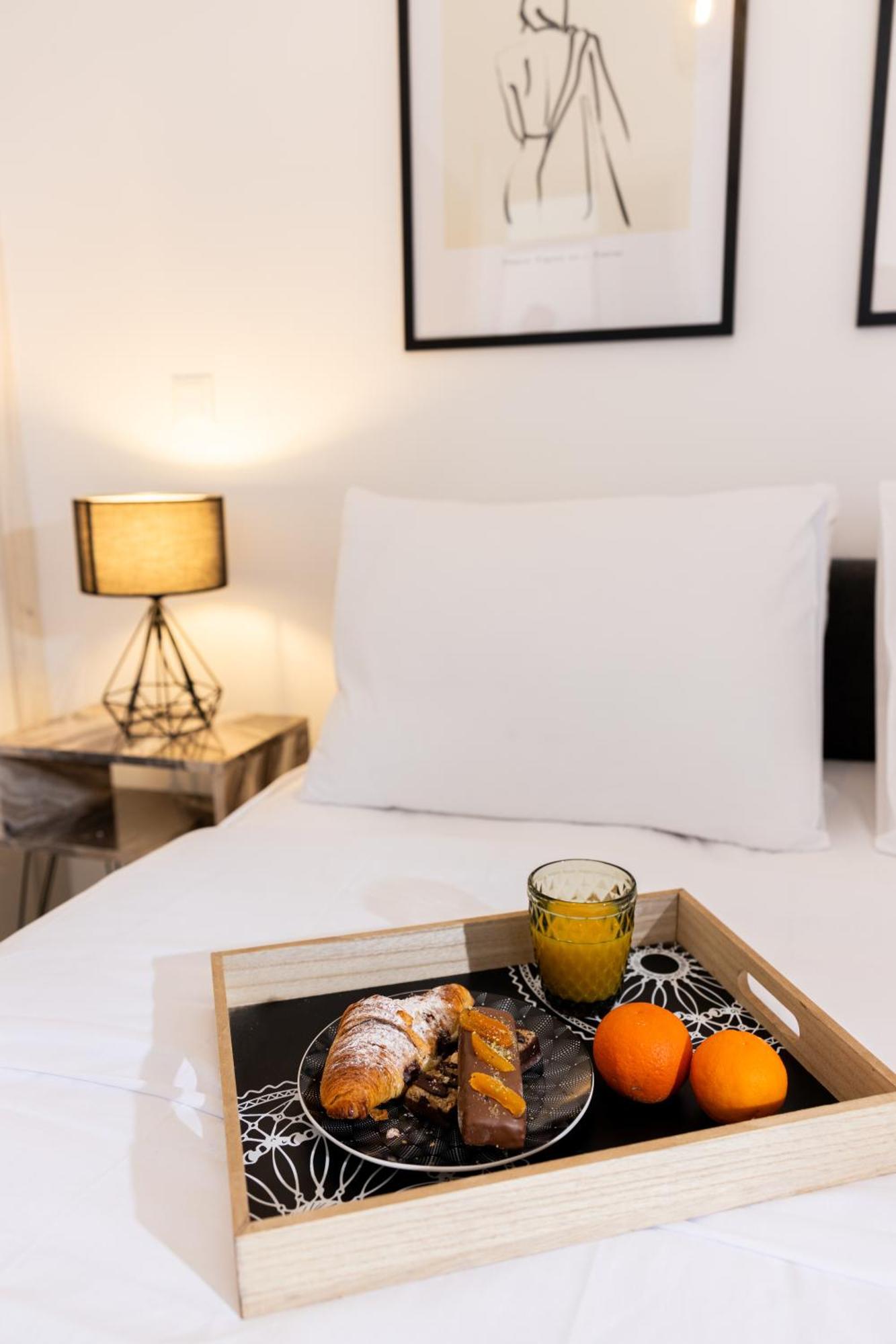 Velvet Luxury Apartments In The City Center By Binobi! 테살로니키 외부 사진